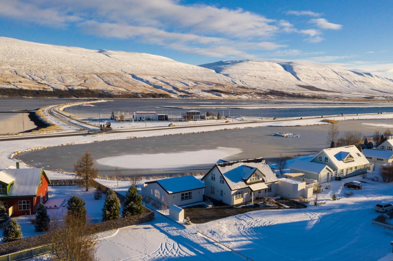 Old Town Modern Apartment Akureyri Exteriör bild