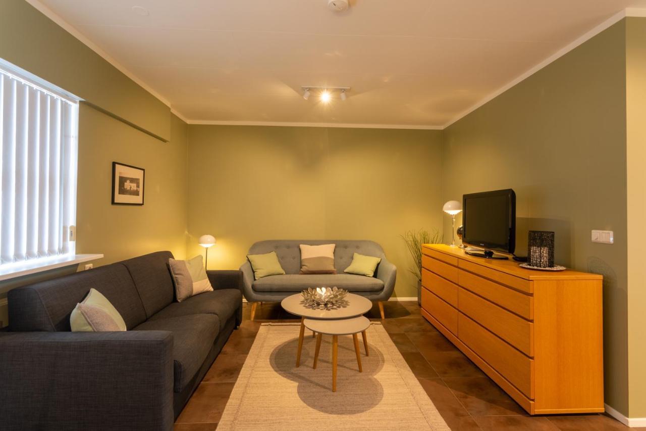 Old Town Modern Apartment Akureyri Exteriör bild