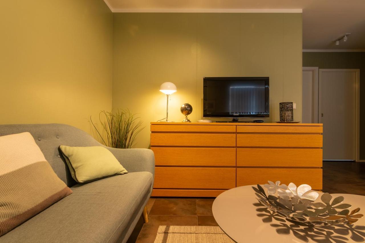 Old Town Modern Apartment Akureyri Exteriör bild